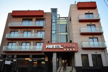 Фотографии Отель Hotel Tolea г. Тырговиште (Румыния) №1 Фото Отель Hotel Tolea г. Тырговиште 1